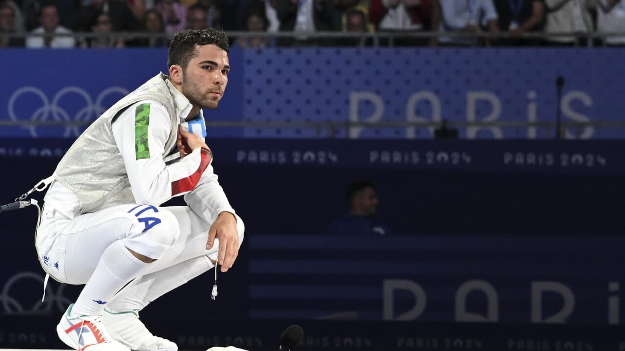 Prima medaglia dell'Italia ai mondiali di scherma: Macchi argento nel fioretto