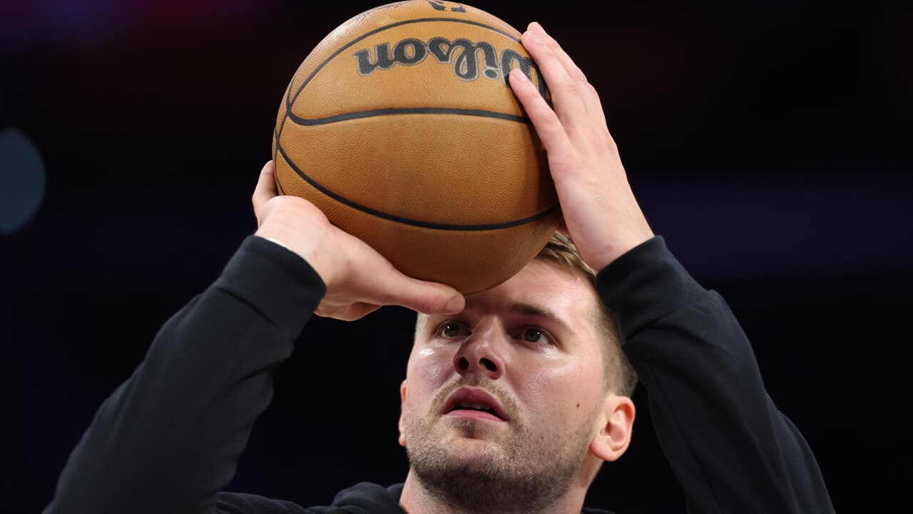 Nba: prima vittoria per New York, ai Lakers non basta Doncic