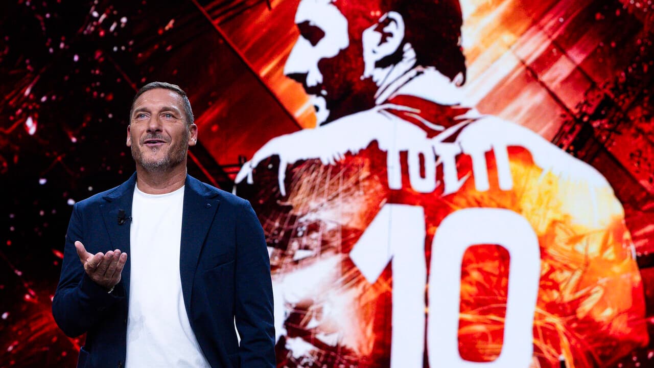 Calcio: Totti 'Roma candidata per lo scudetto insieme all'Inter'