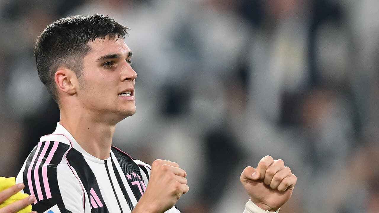 Calcio: la Juve saluta Adzic, si trasferisce al Sassuolo