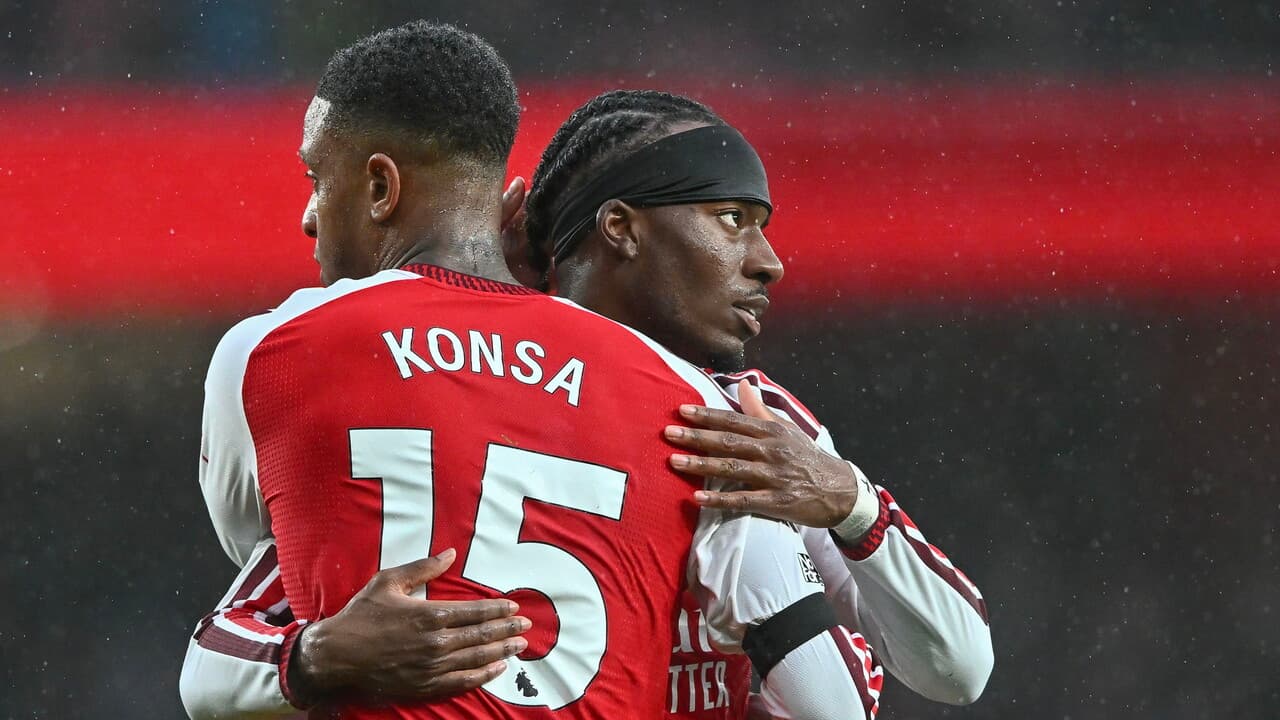 Premier: l'Arsenal batte l'Everton e aggancia il City in vetta