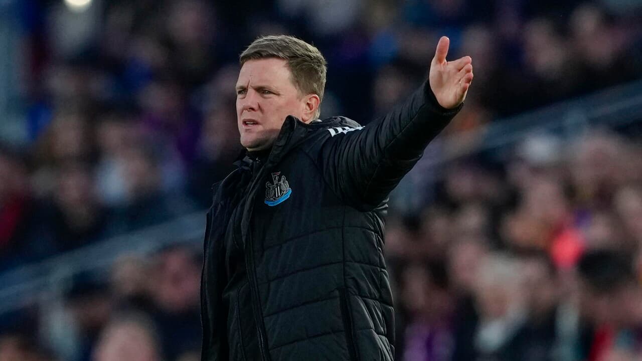 Howe si dimette da allenatore del Newcastle