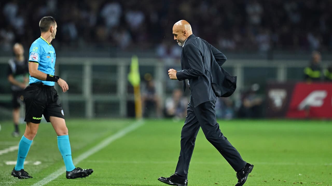 Calcio: Spalletti 'sulla carta la Juve è più forte, ora lavoriamo'