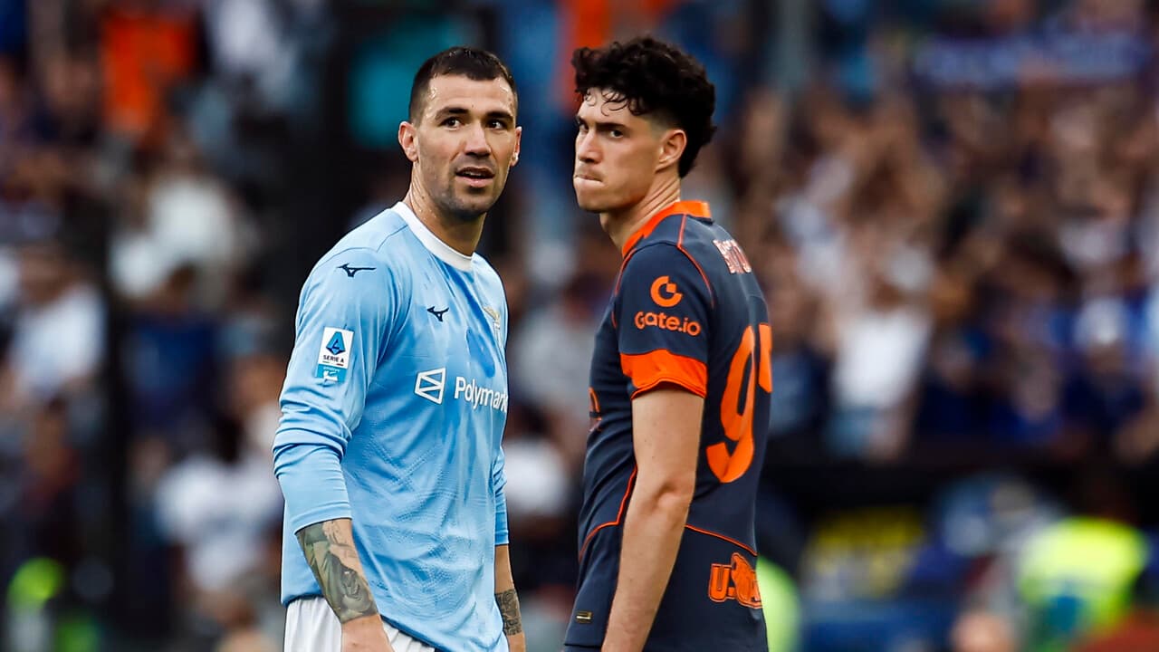 Calcio: Romagnoli convocato dalla Lazio, il difensore atteso in ritiro