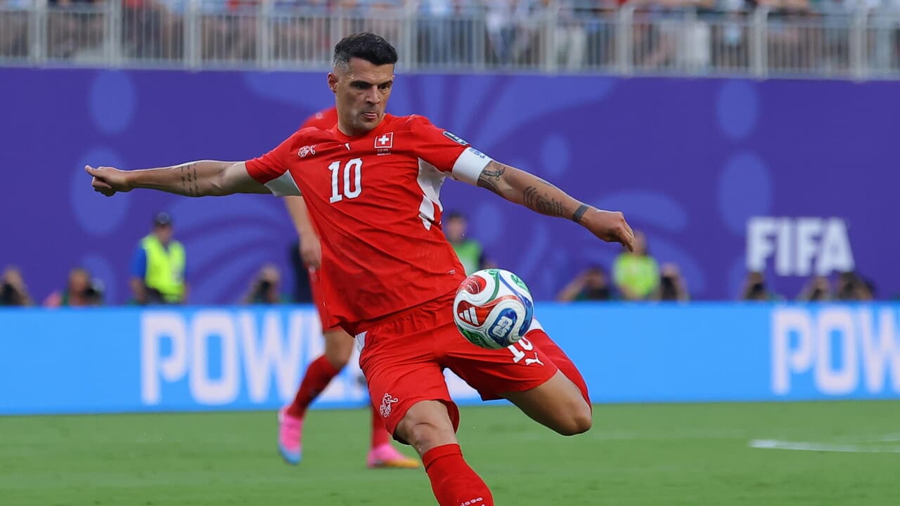 Svizzera: falso certificato Covid, niente Nations League per capitan Xhaka
