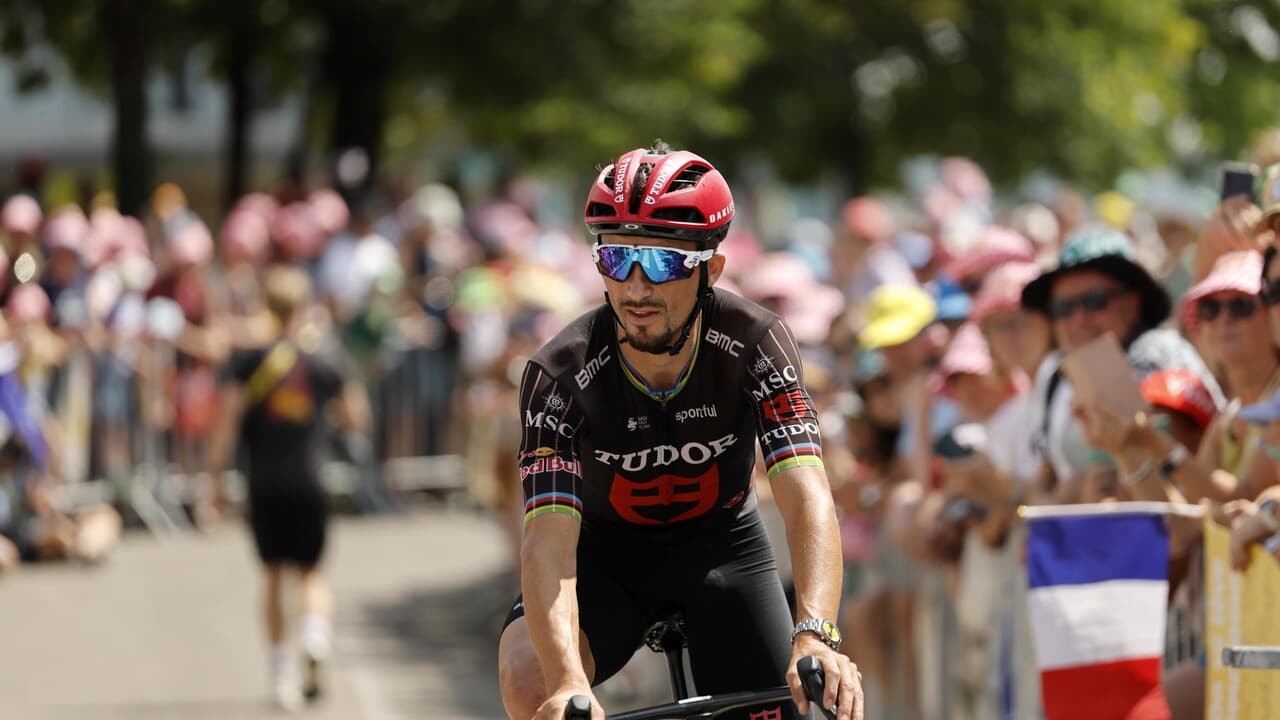Alaphilippe si ritira a 34 anni, ha vinto due Mondiali