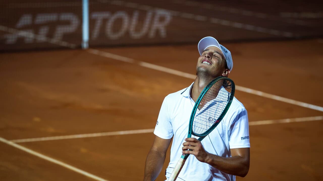 Tennis: Montreal; Darderi avanti, Cobolli eliminato