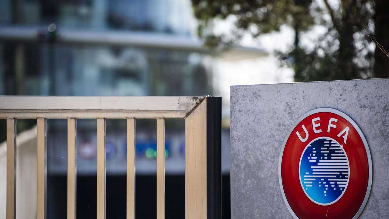 Uefa all'unanimità, 'boicottiamo tutte le competizioni Fifa'
