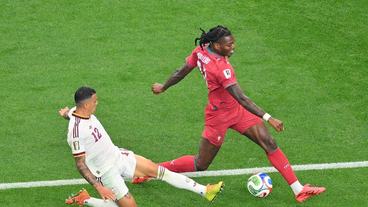 Calciomercato: il Galatasaray cerca Leao, la Juve rilancia su Kolo Muani