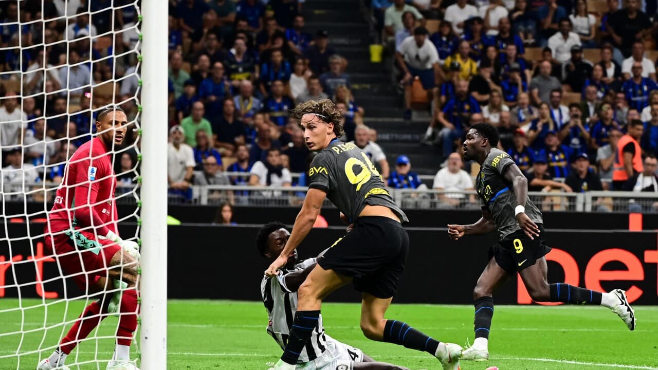 Serie A: da 0-2 a 5-3, l'Inter la ribalta anche con l'Udinese e torna in vetta 