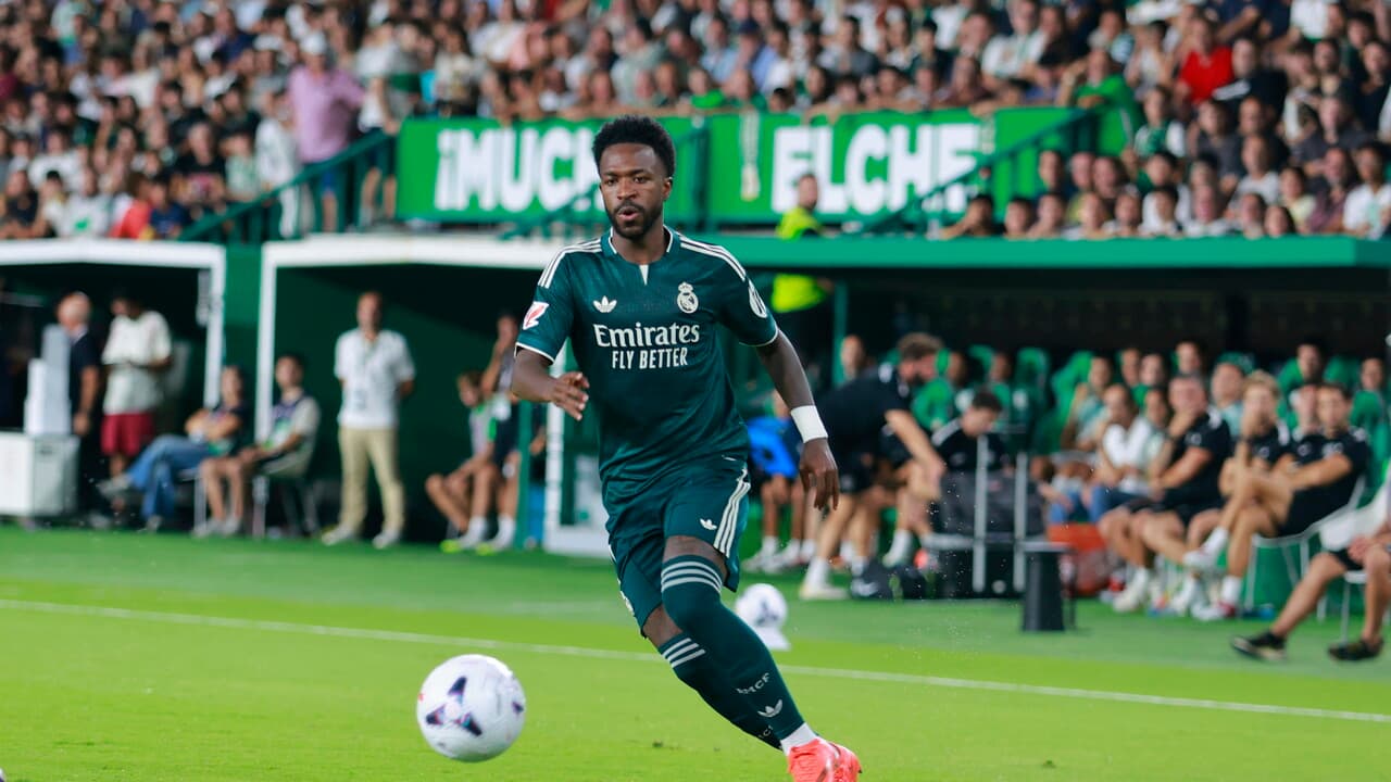 LaLiga: Mbappè e Vinicius si coprono la maglia a sostegno di Ceuta, polemica in Spagna