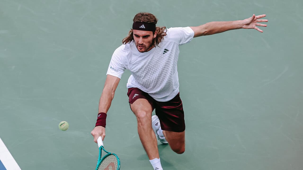 Us Open: Tsitsipas ko, e esce di scena il rovescio a una mano